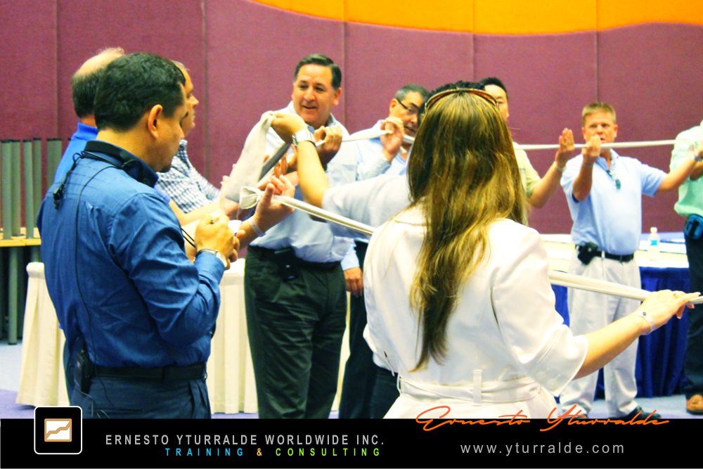 Team Building LATAM | Taller de Trabajo en Equipo para organizaciones en Latinoamérica